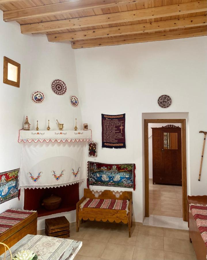 Archangelos Family House 외부 사진